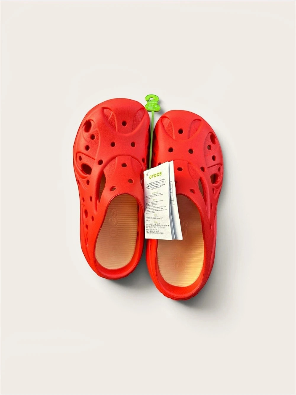 Crocs Classic Clog Red Clogs NWT